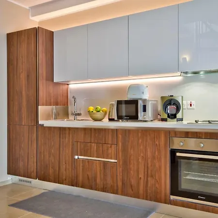 Spinola Park - Loft Penthouse شقة سانت جوليان
